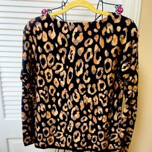 Chico’s textured Shirt -  multiple complementary colors